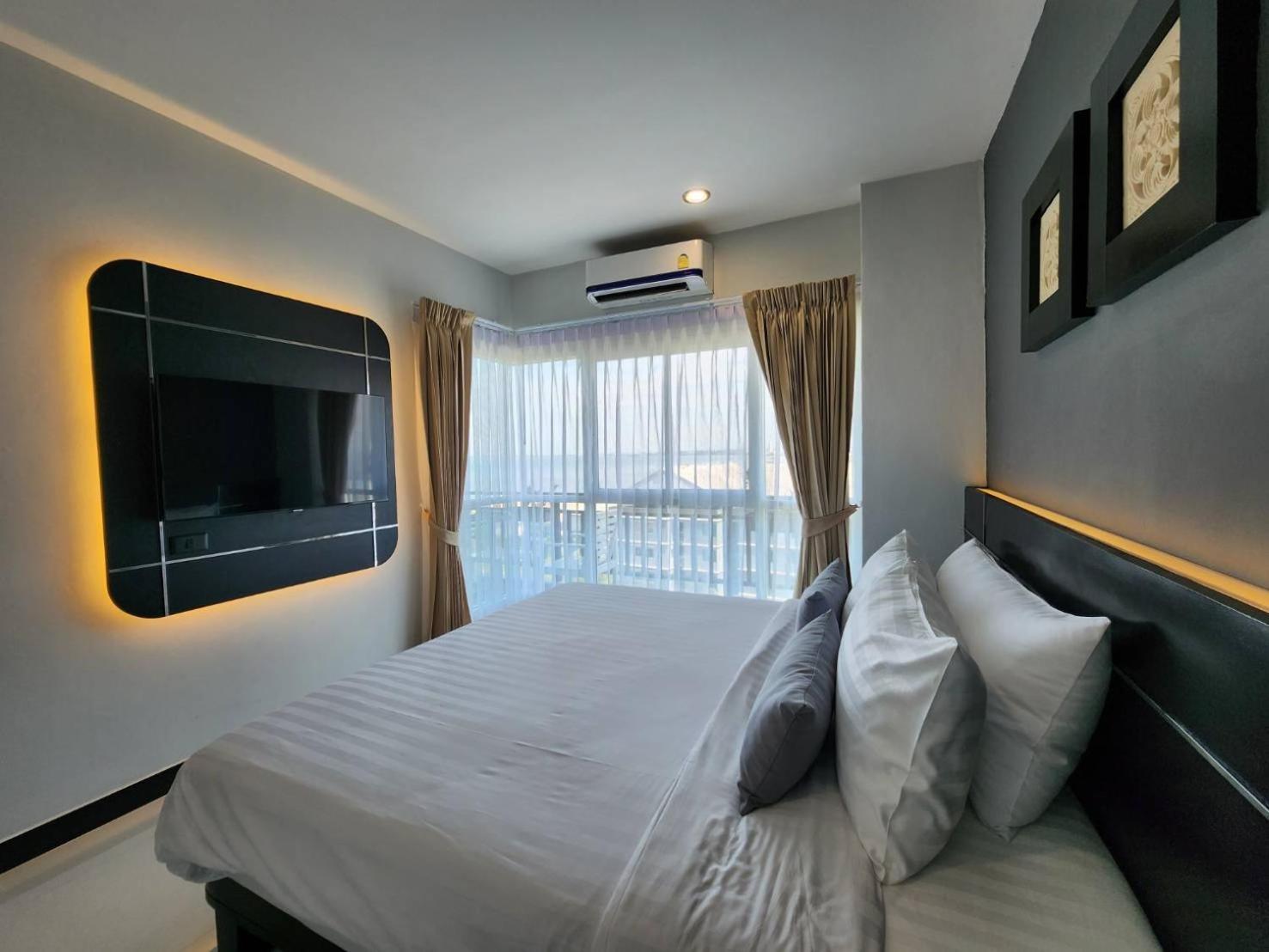 Lhc Hotel And Resort Pattaya Esterno foto