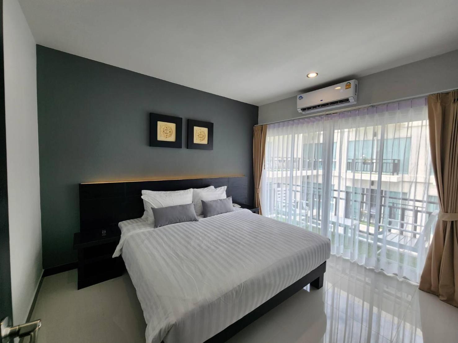 Lhc Hotel And Resort Pattaya Esterno foto