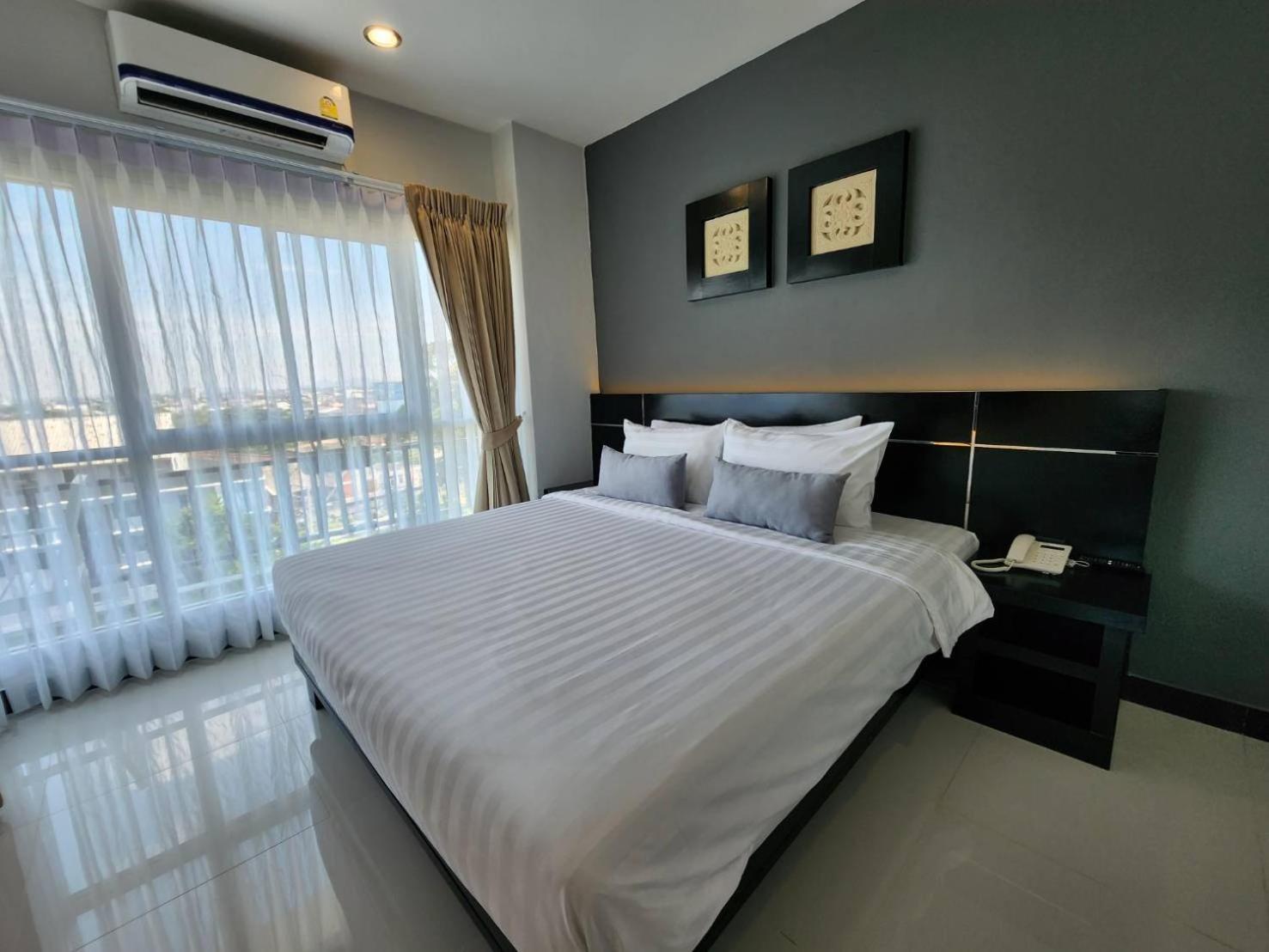 Lhc Hotel And Resort Pattaya Esterno foto