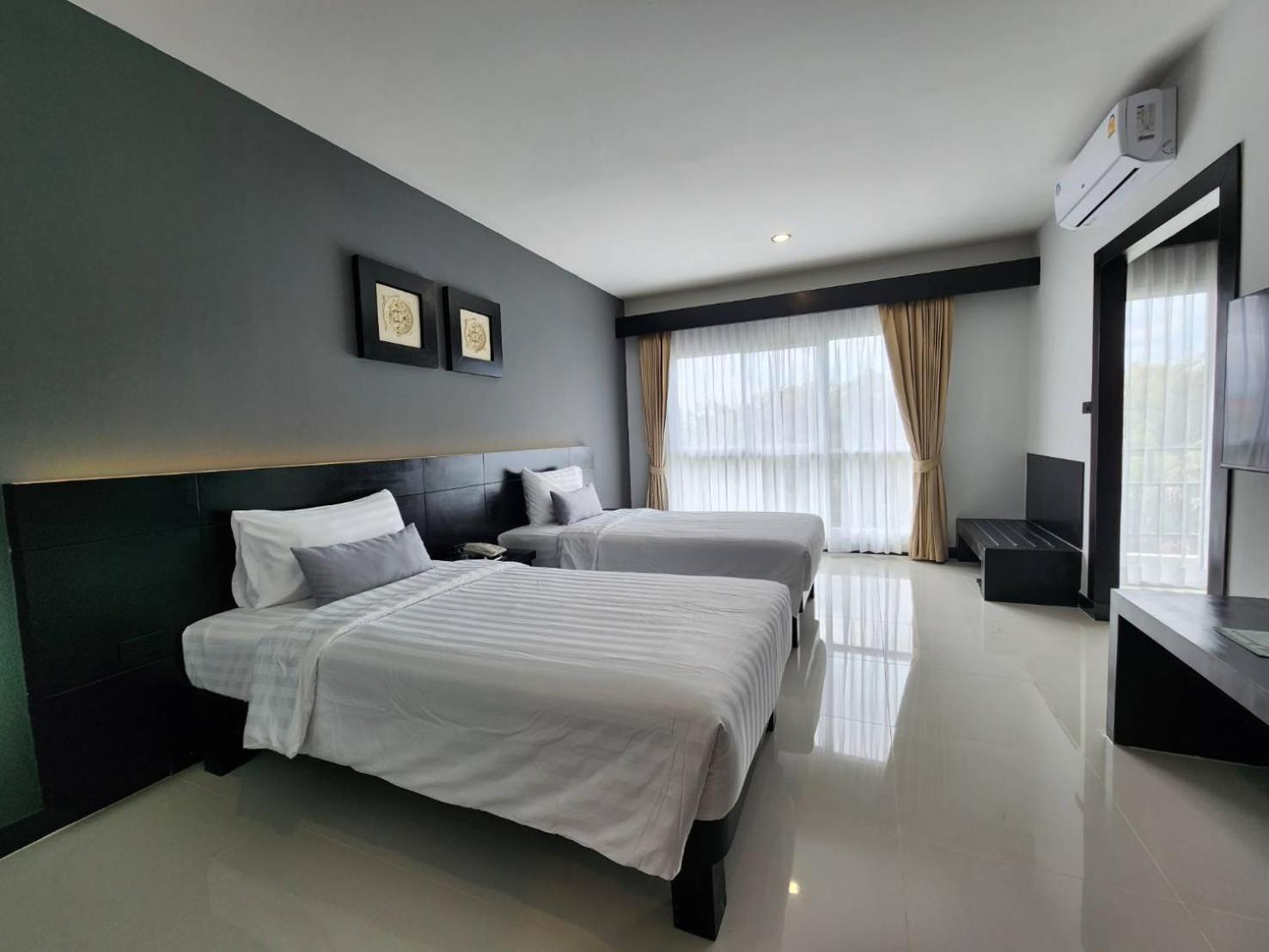 Lhc Hotel And Resort Pattaya Esterno foto