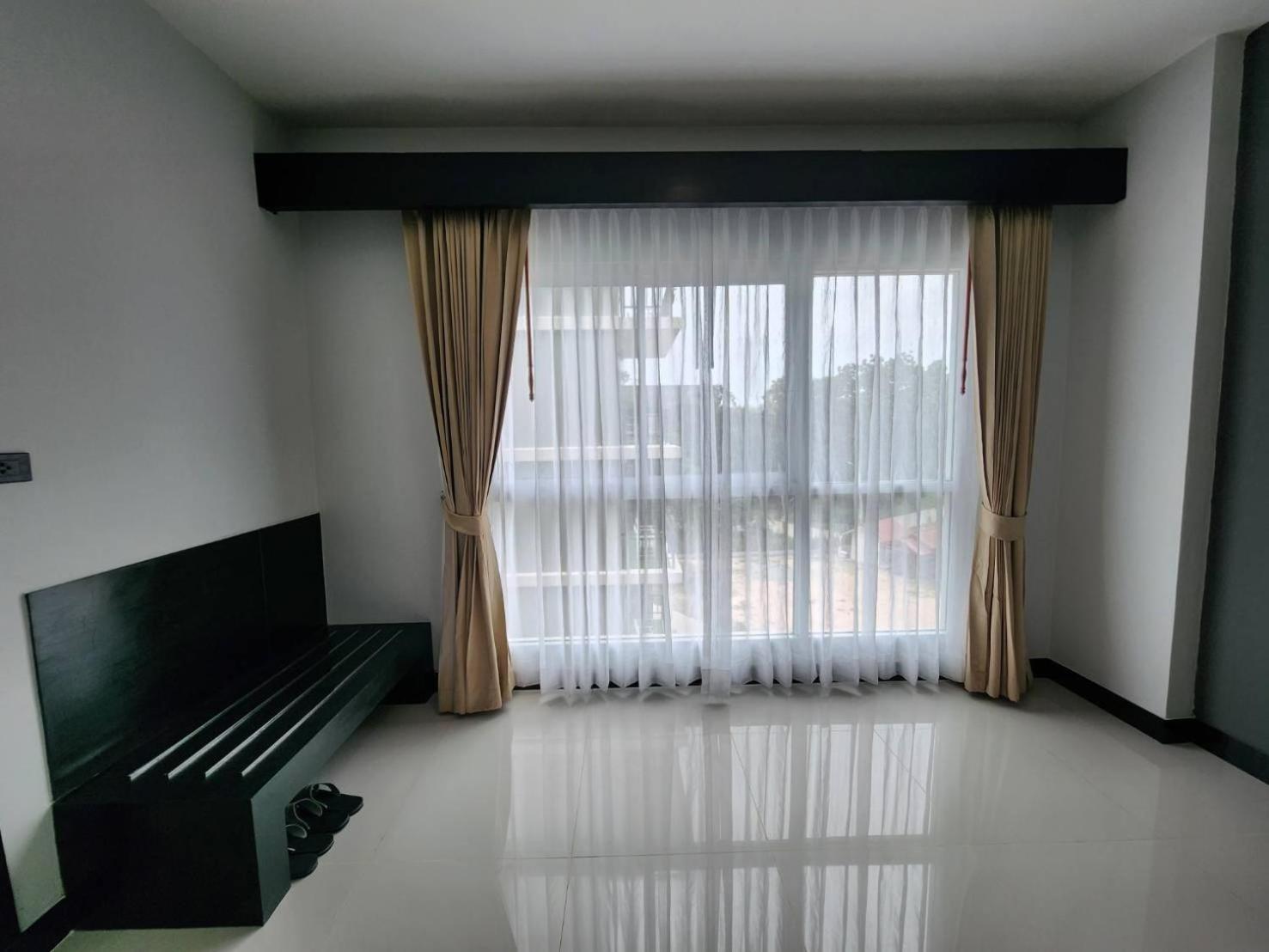 Lhc Hotel And Resort Pattaya Esterno foto