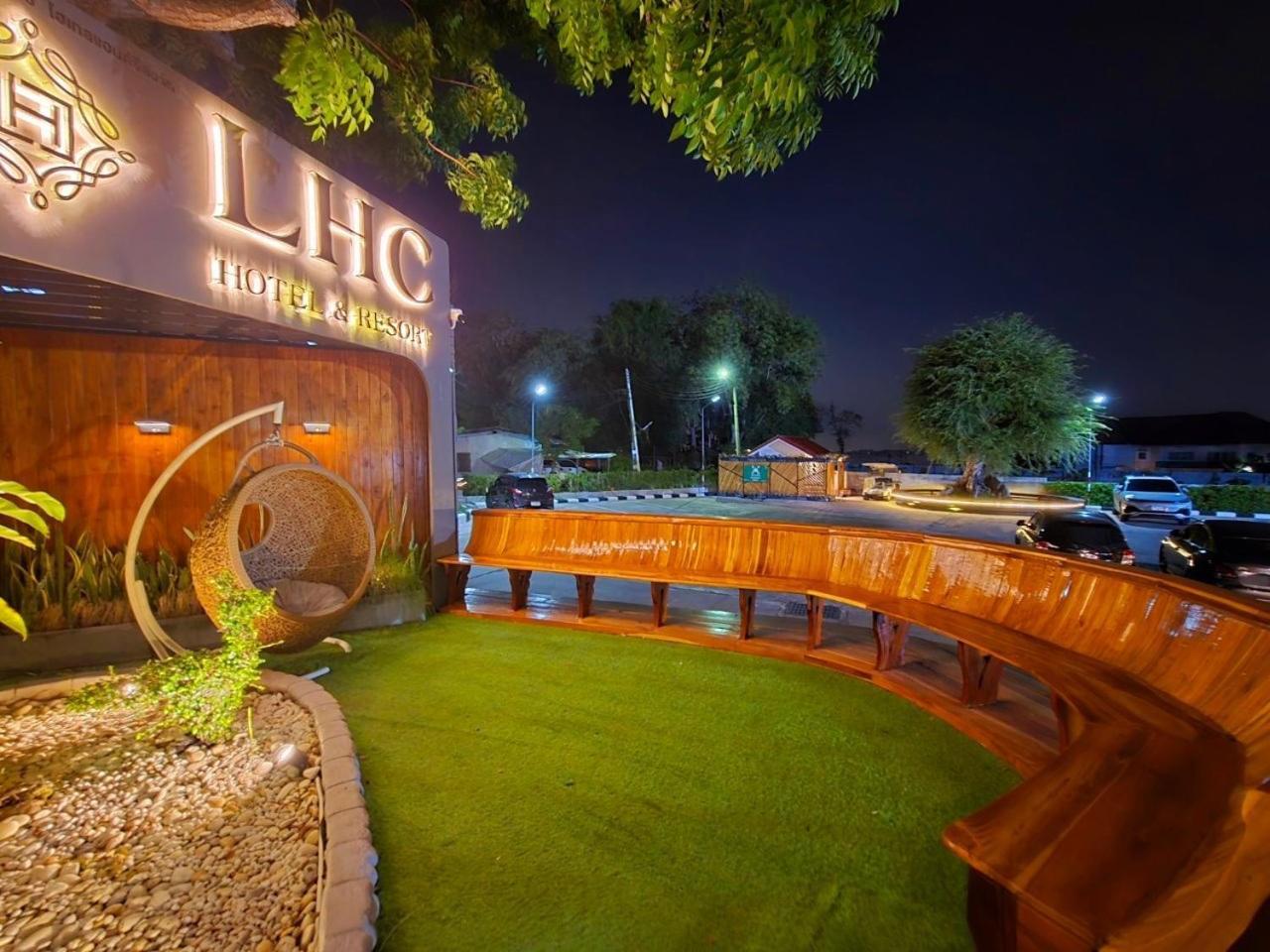 Lhc Hotel And Resort Pattaya Esterno foto